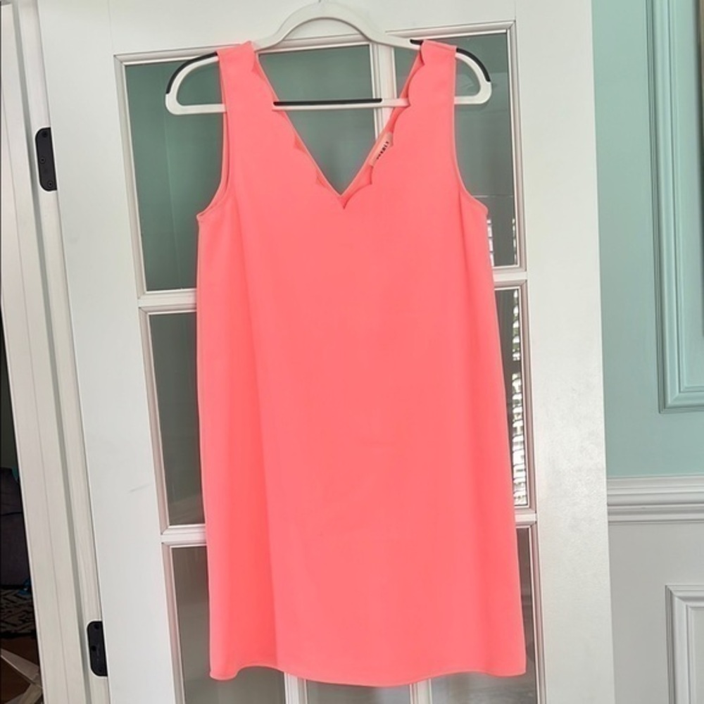 Everly Scalloped Neck Shift Dress | S